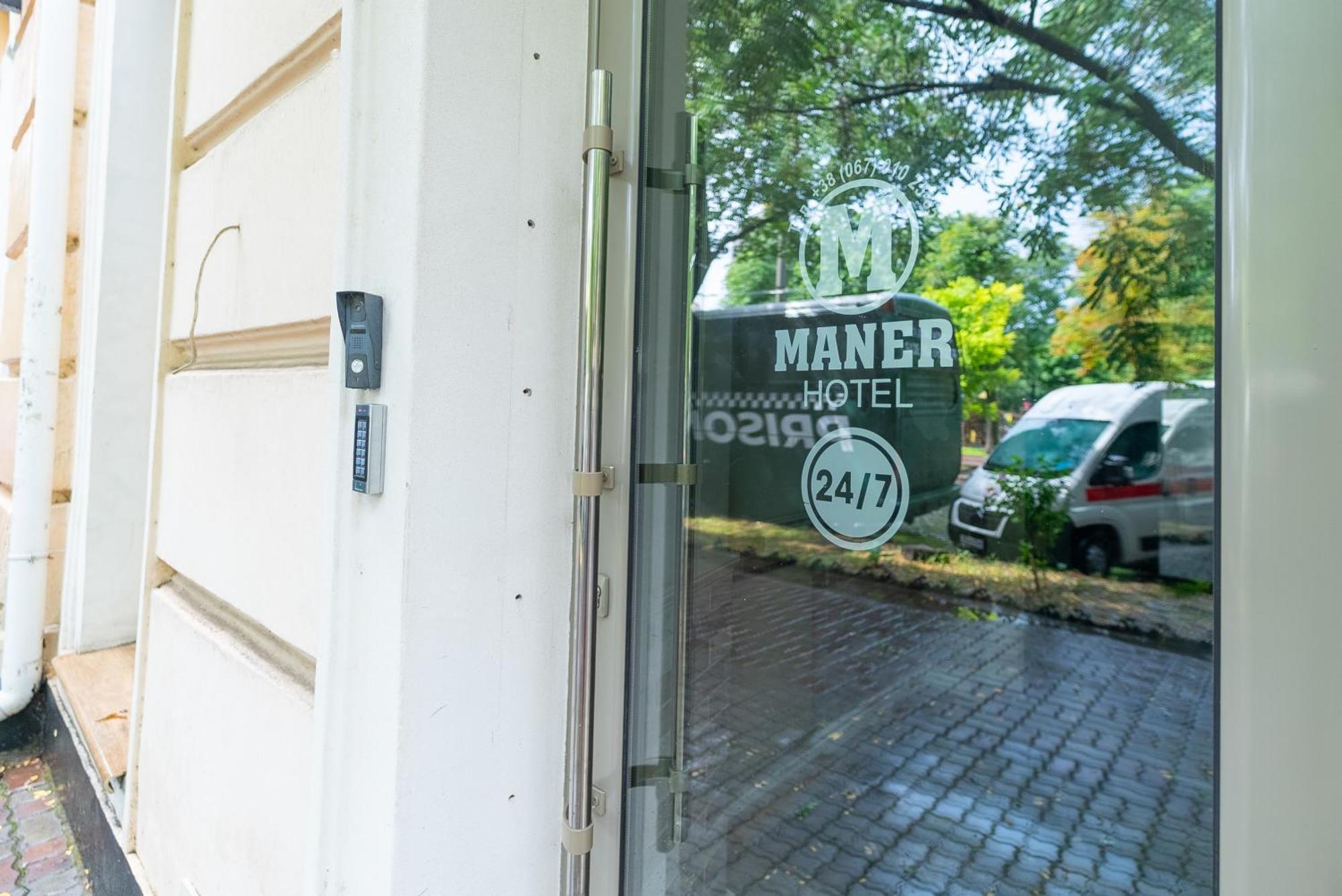 Maner Hotel Odesa Exterior photo